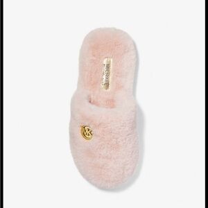 Michael Kors Pink Faux Fur Slippers Sz 7